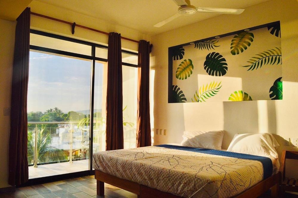 Room image 3